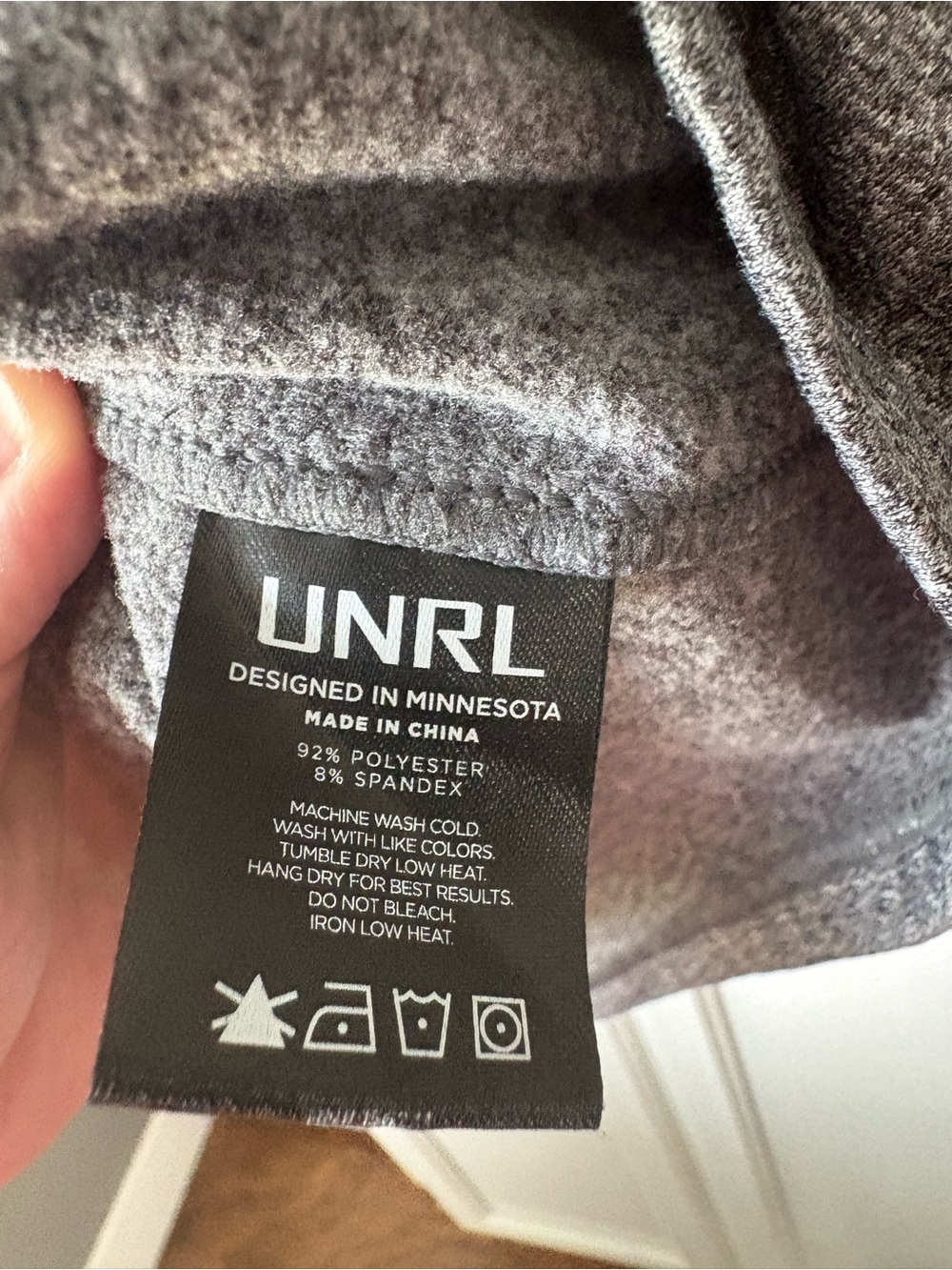 UNRL Men's Heather Gray Quarter-Zip Performance Pullover - Picture 2 of 8